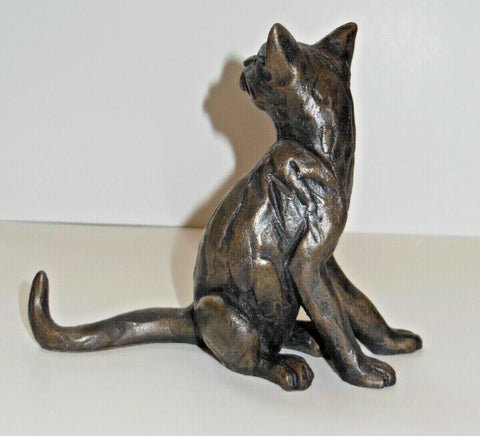 Cat Turned By Oriele Bronze PH616